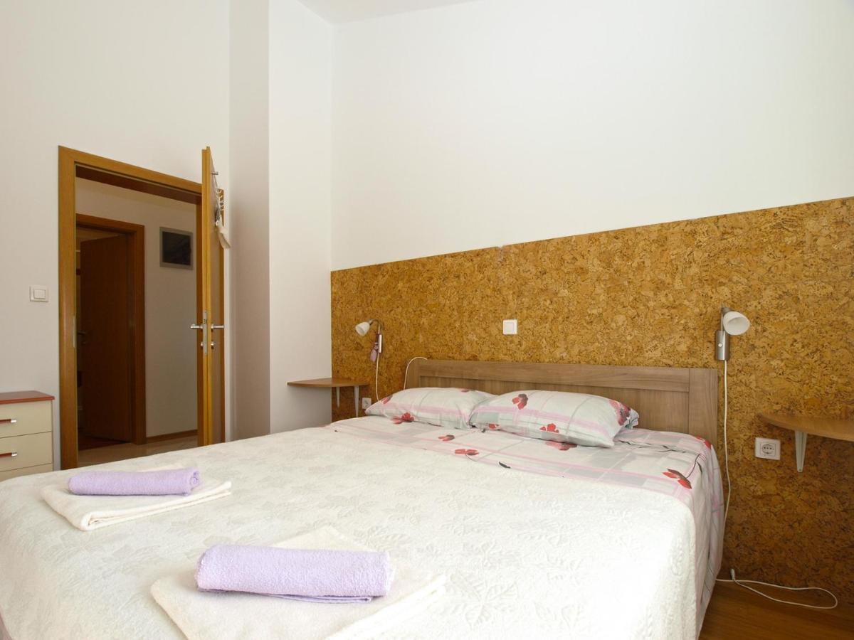 Apartments Majda 1932 Fažana Екстериор снимка