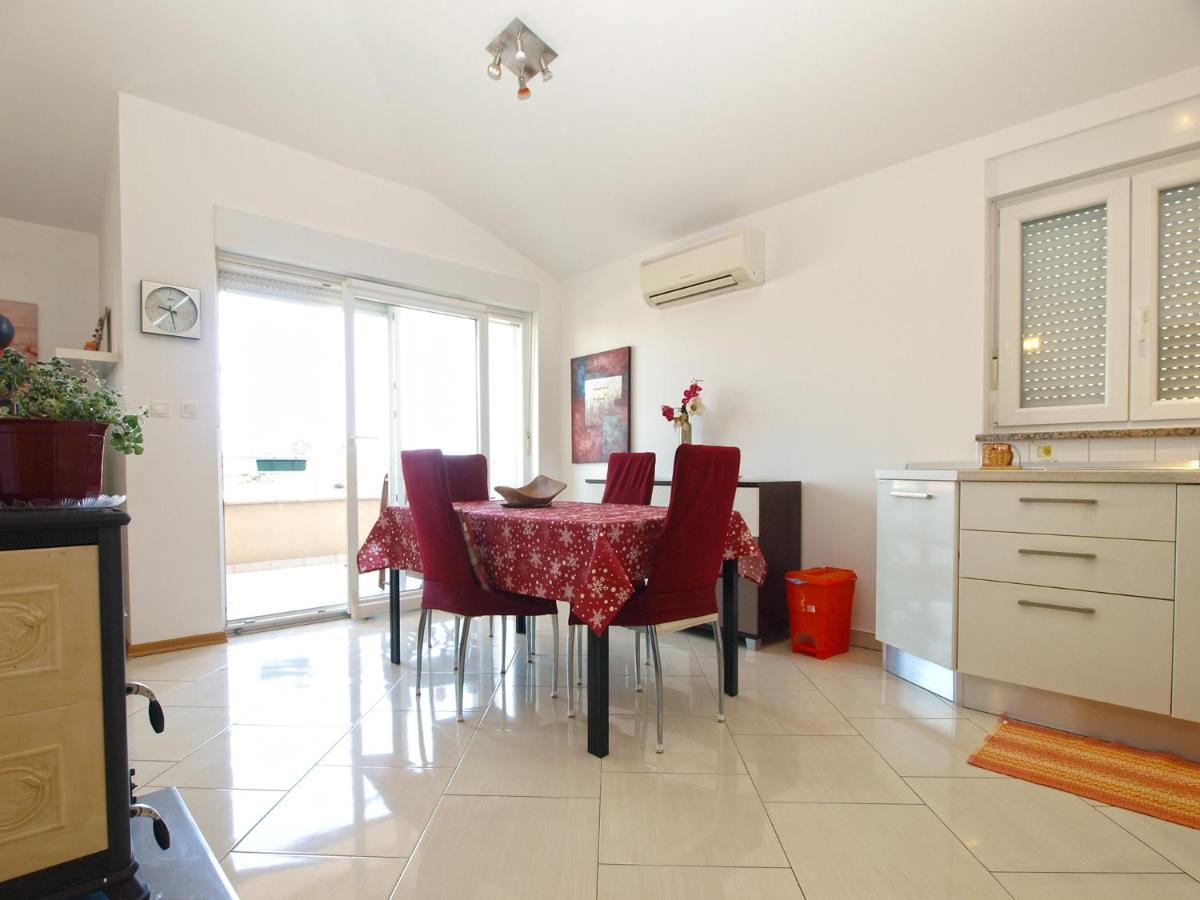 Apartments Majda 1932 Fažana Екстериор снимка