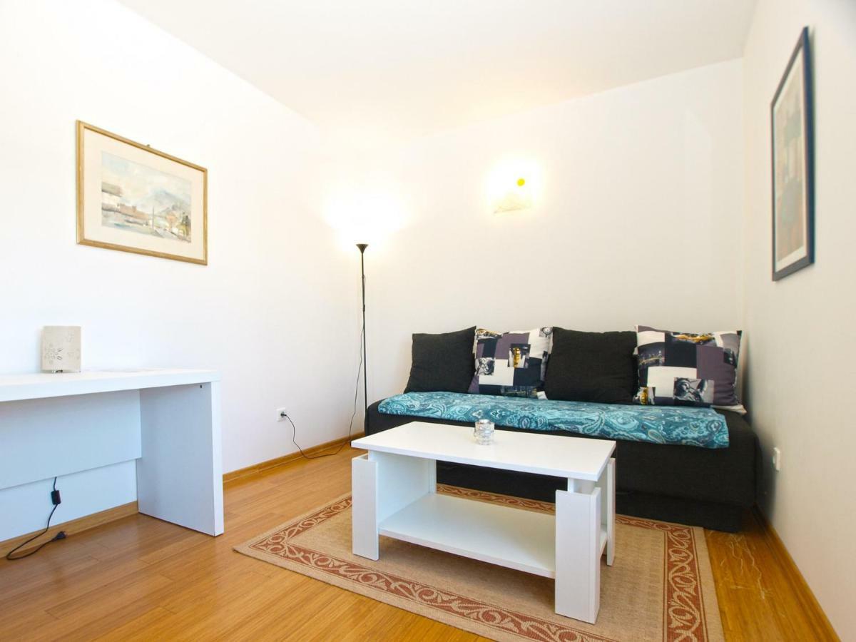 Apartments Majda 1932 Fažana Екстериор снимка