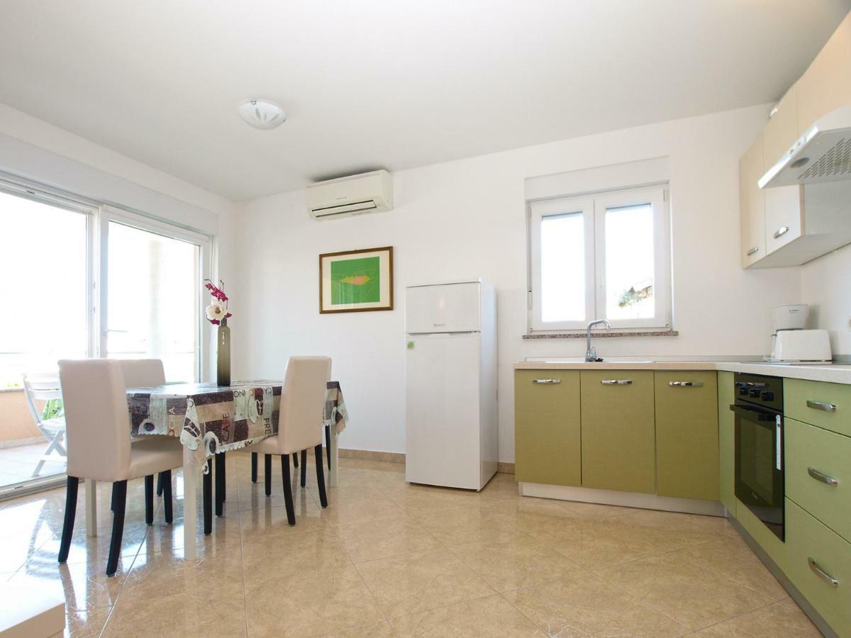 Apartments Majda 1932 Fažana Екстериор снимка