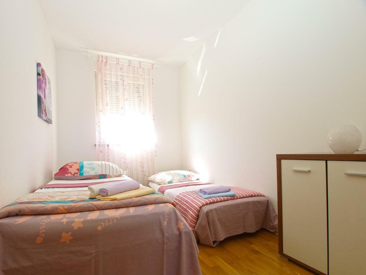 Apartments Majda 1932 Fažana Екстериор снимка